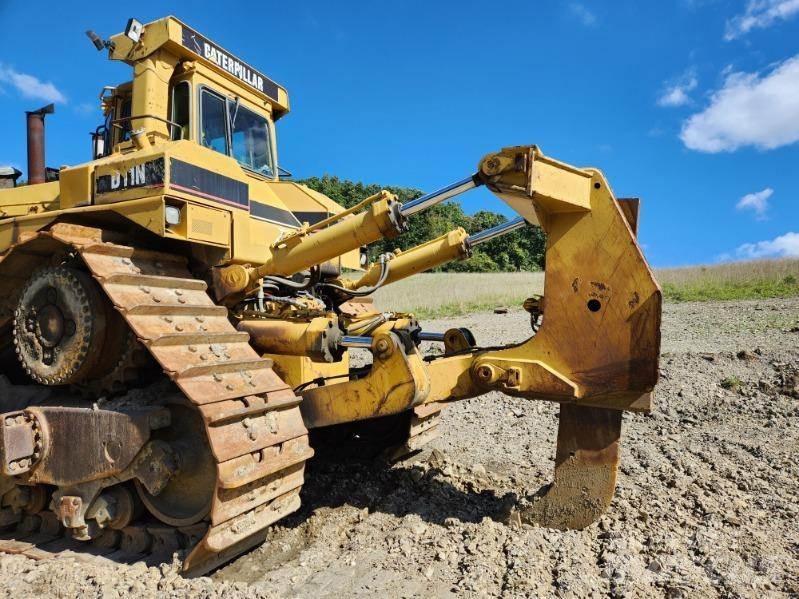 CAT D11N Buldožeri gusjeničari