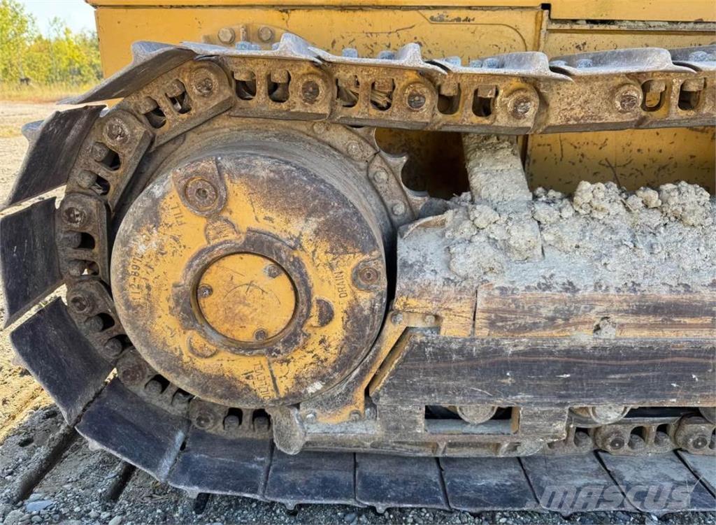 CAT D3G XL Buldožeri gusjeničari