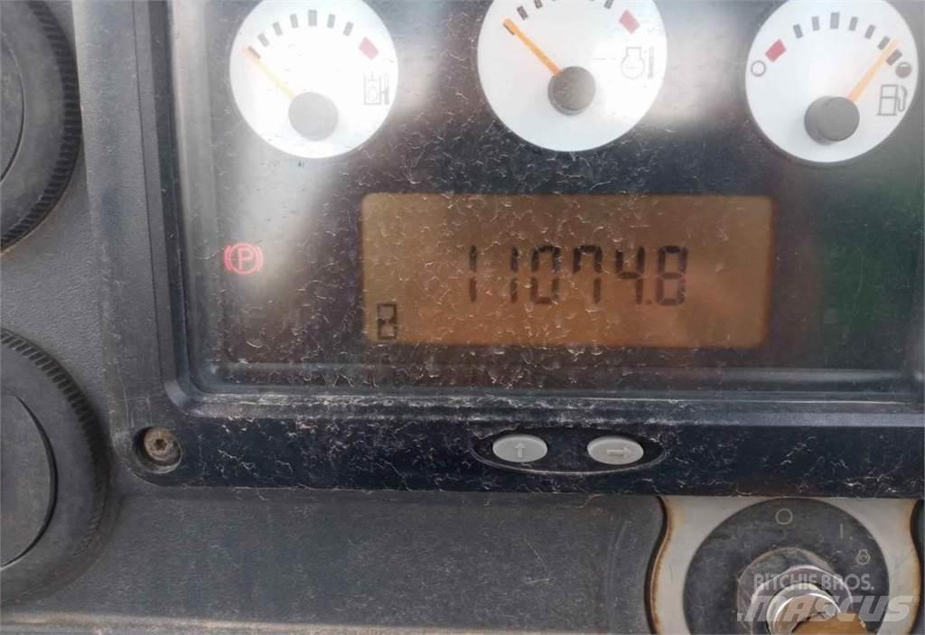 CAT D3K XL Buldožeri gusjeničari