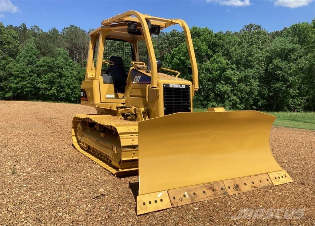 CAT D5G XL Buldožeri gusjeničari