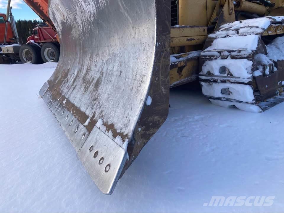 CAT D5G XL Buldožeri gusjeničari