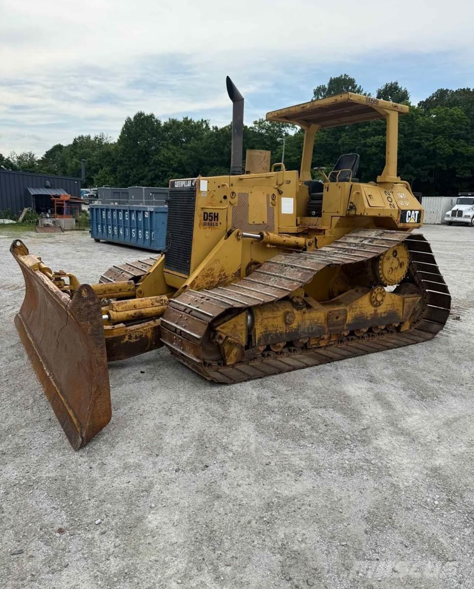 CAT D5H II Buldožeri gusjeničari