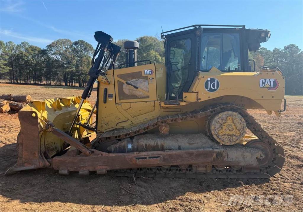 CAT D6 Buldožeri gusjeničari