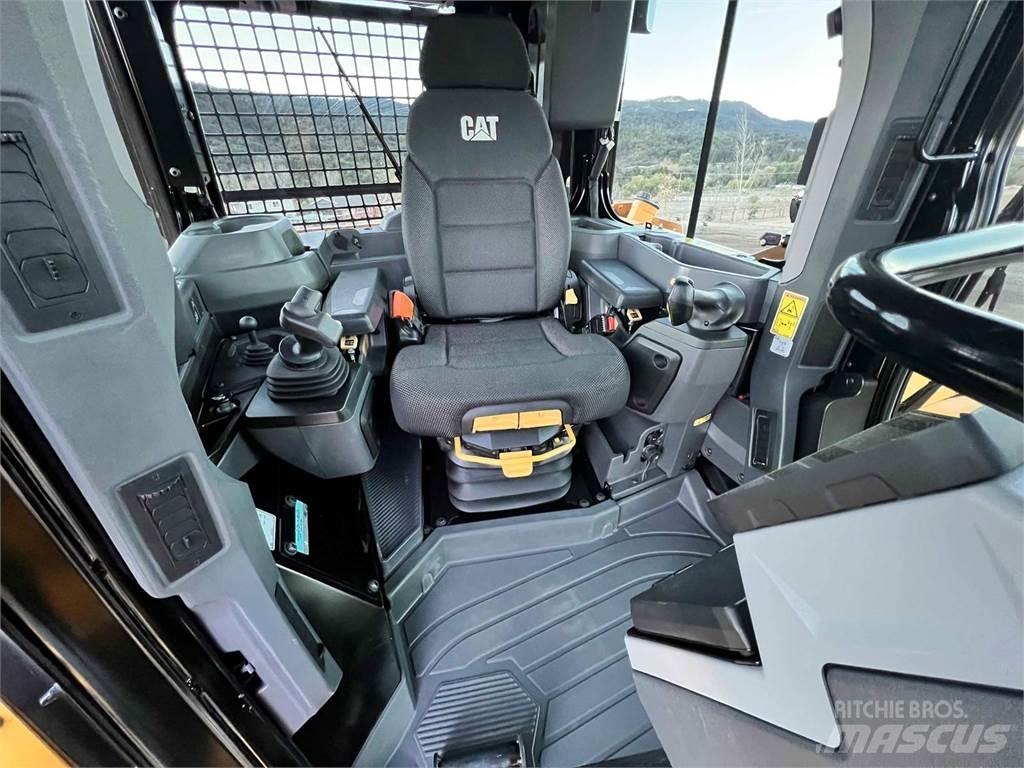 CAT D6 XL Buldožeri gusjeničari