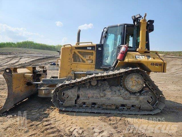 CAT D6N XL Buldožeri gusjeničari