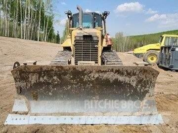 CAT D6N XL Buldožeri gusjeničari
