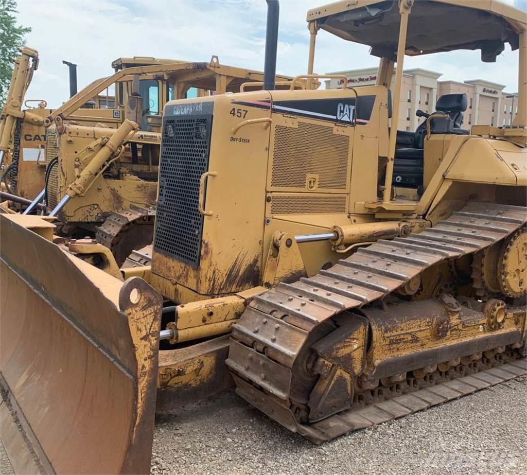 CAT D6N XL Buldožeri gusjeničari