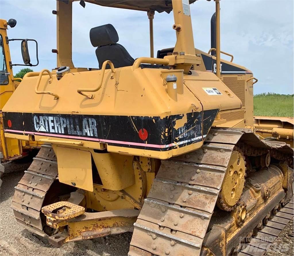 CAT D6N XL Buldožeri gusjeničari