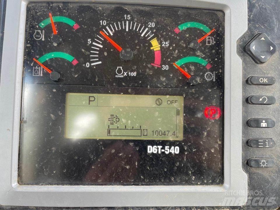 CAT D6T Buldožeri gusjeničari