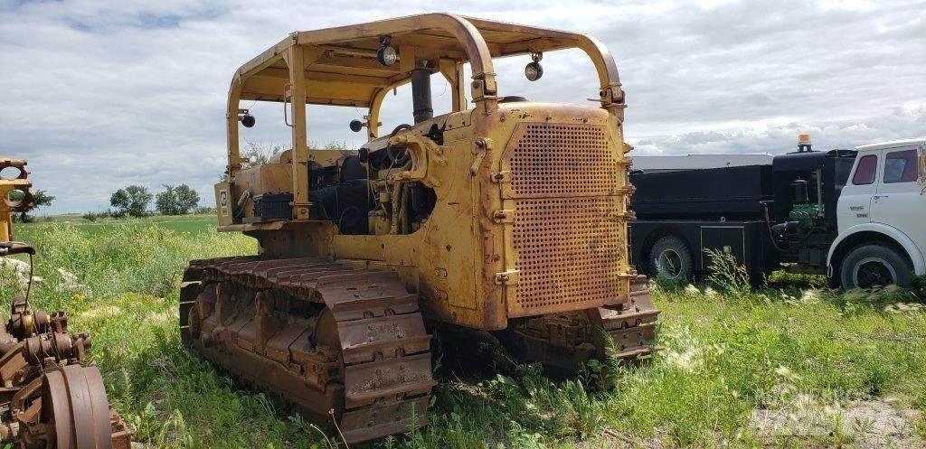 CAT D8H Buldožeri gusjeničari