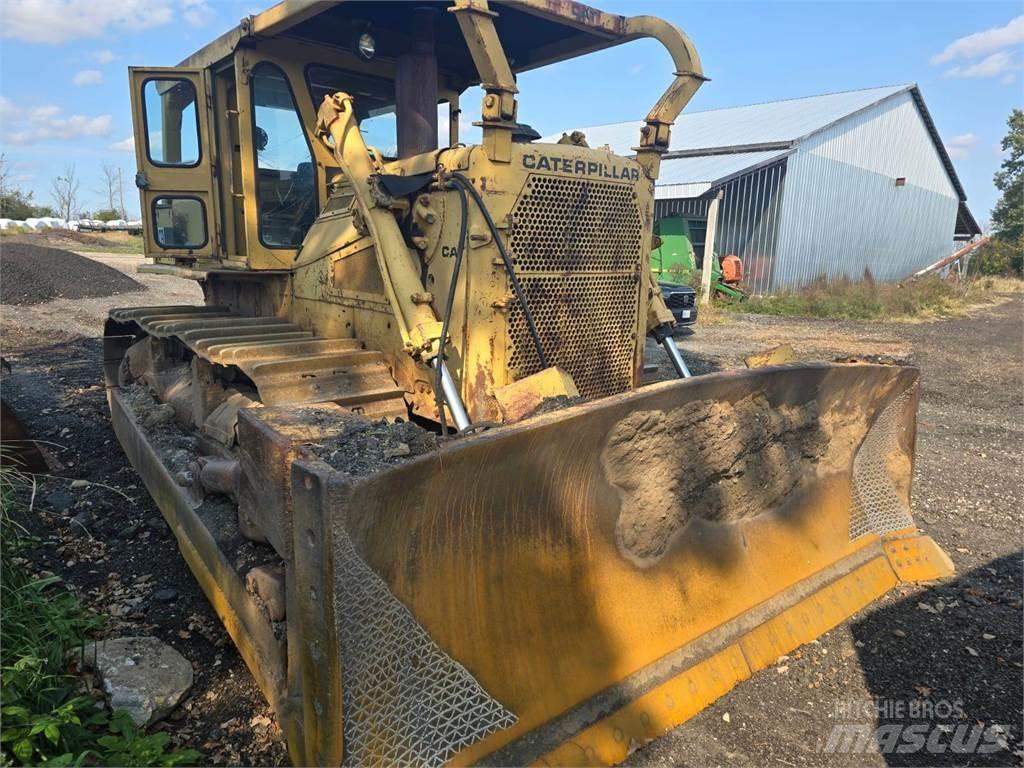 CAT D8H Buldožeri gusjeničari
