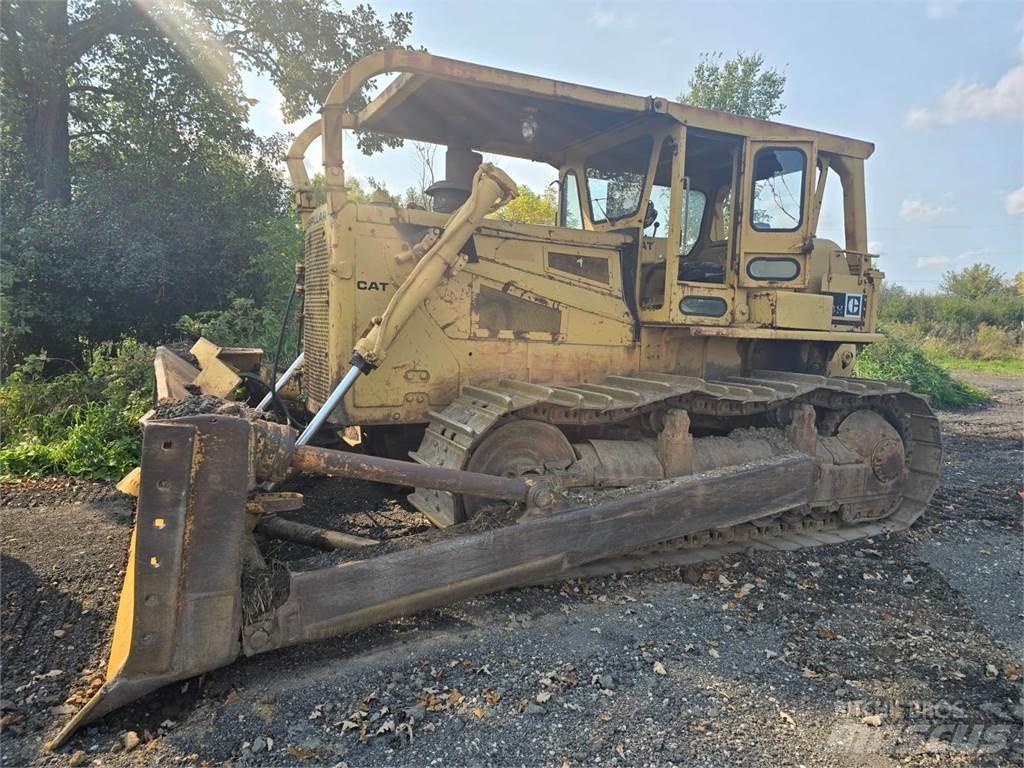 CAT D8H Buldožeri gusjeničari