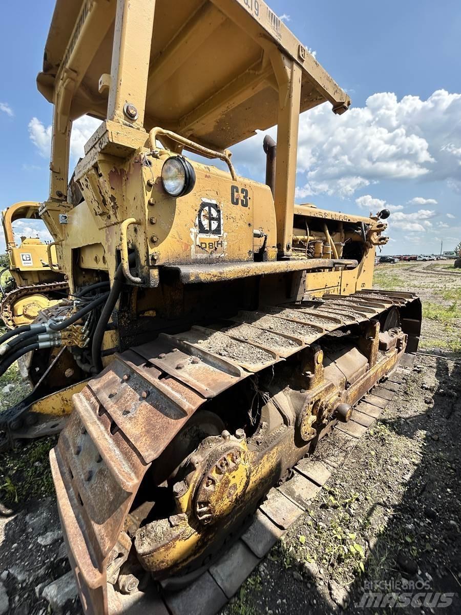 CAT D8H Buldožeri gusjeničari