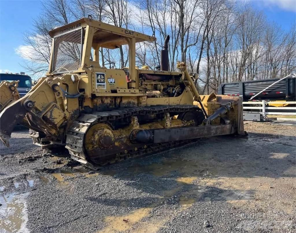 CAT D8H Buldožeri gusjeničari