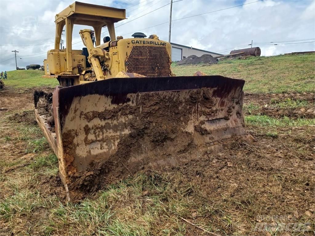CAT D8K Buldožeri gusjeničari
