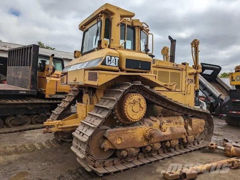 CAT D8N Buldožeri gusjeničari
