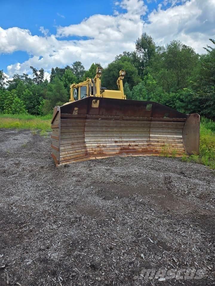 CAT D8N Buldožeri gusjeničari