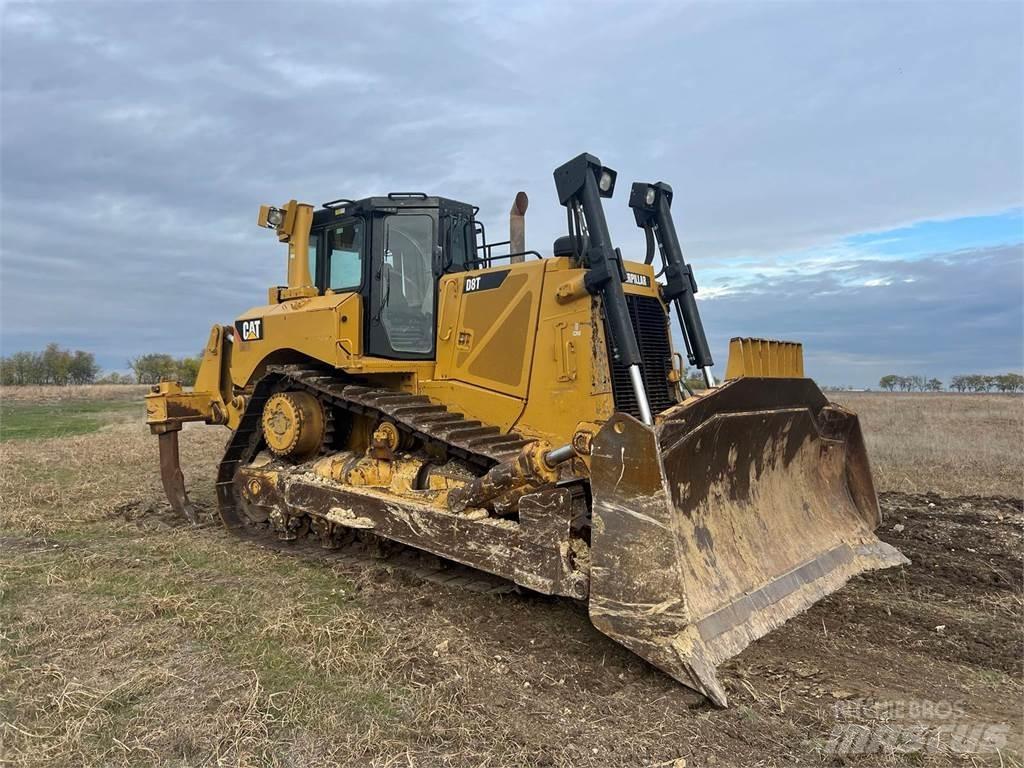 CAT D8T Buldožeri gusjeničari