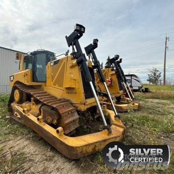CAT D8T Buldožeri gusjeničari