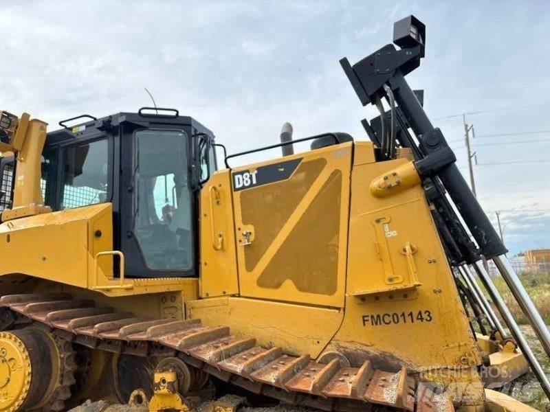 CAT D8T Buldožeri gusjeničari