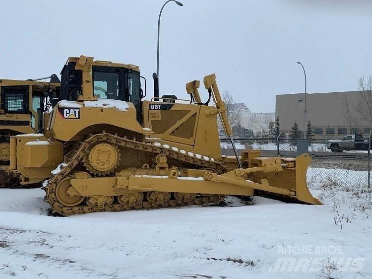 CAT D8T Buldožeri gusjeničari