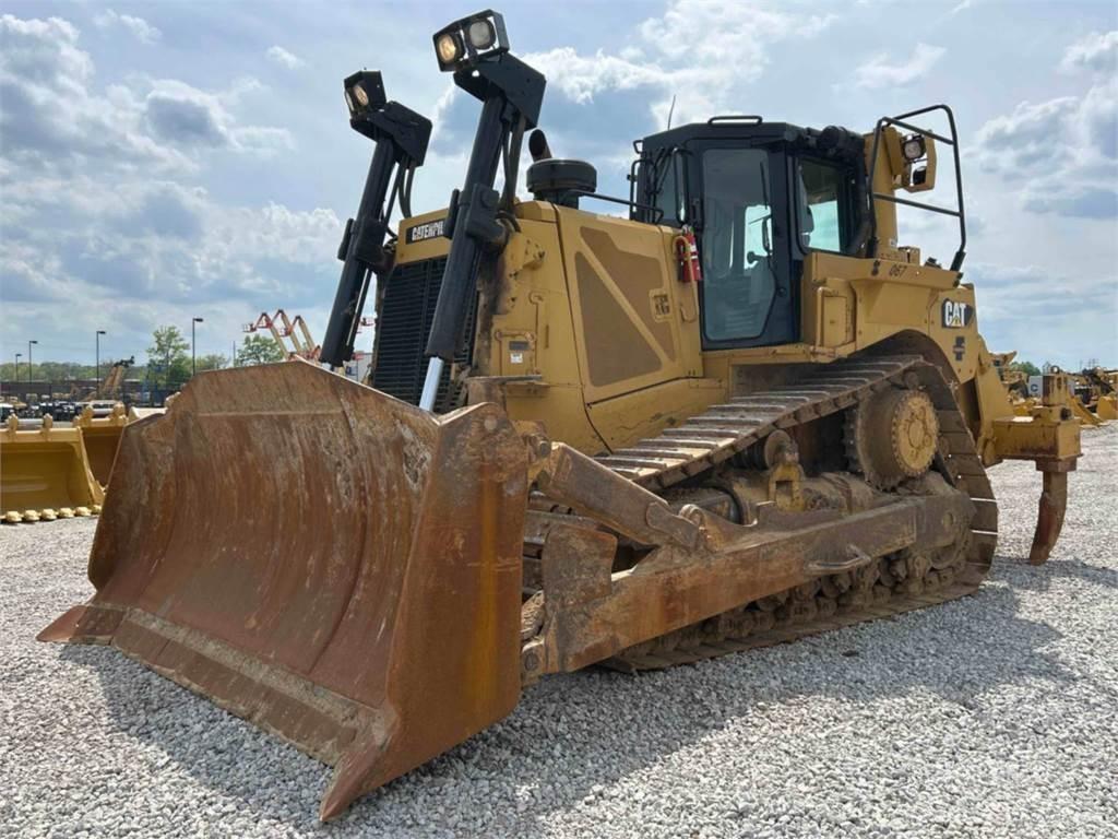 CAT D8T Buldožeri gusjeničari