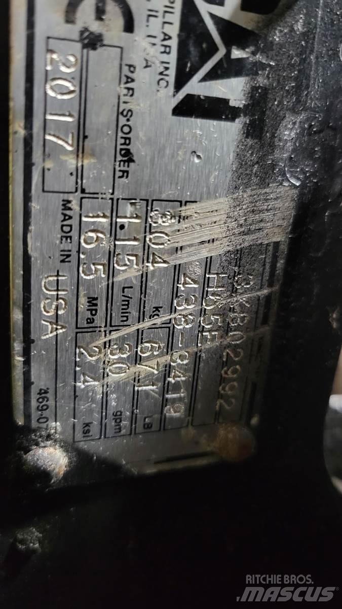 CAT H65ES Čekići