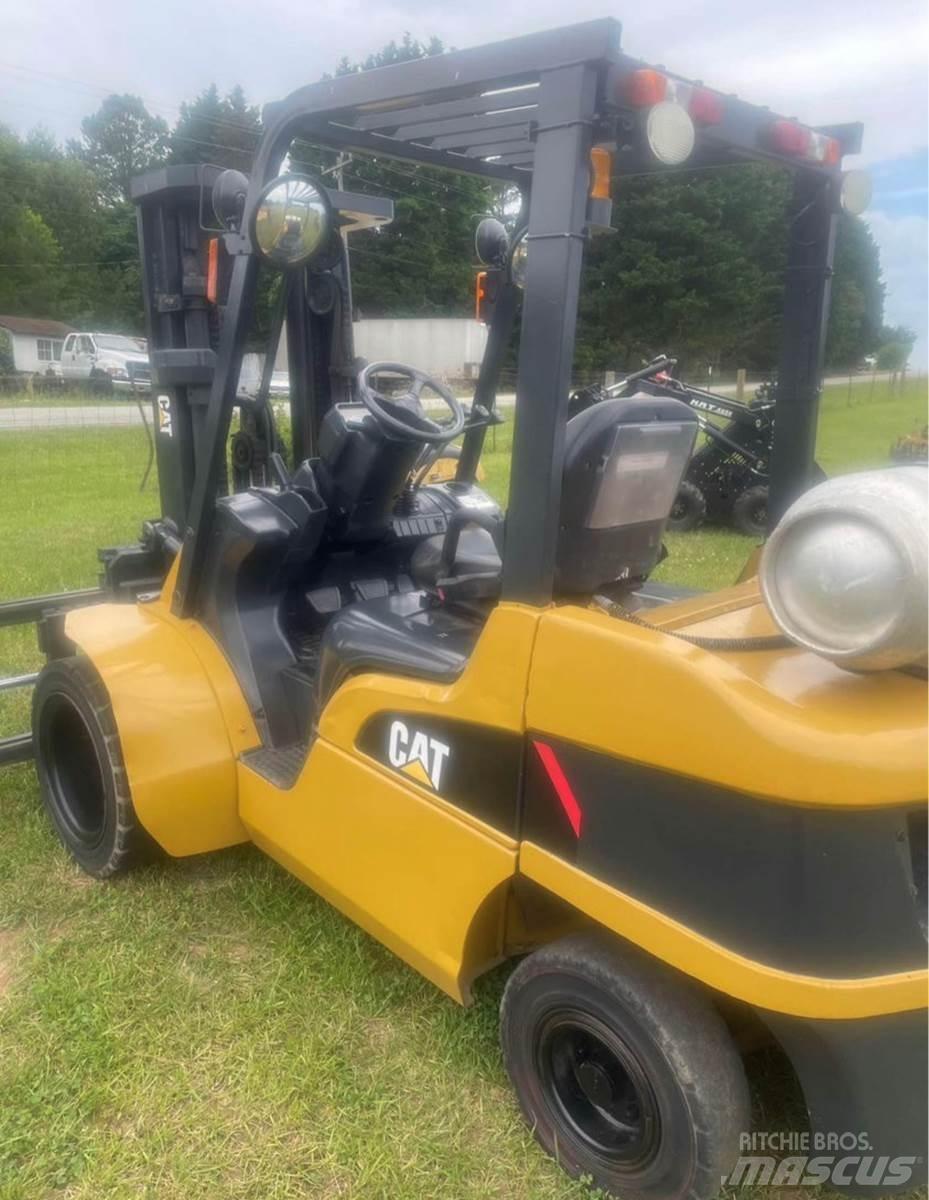 CAT P7000 Viličari - ostalo