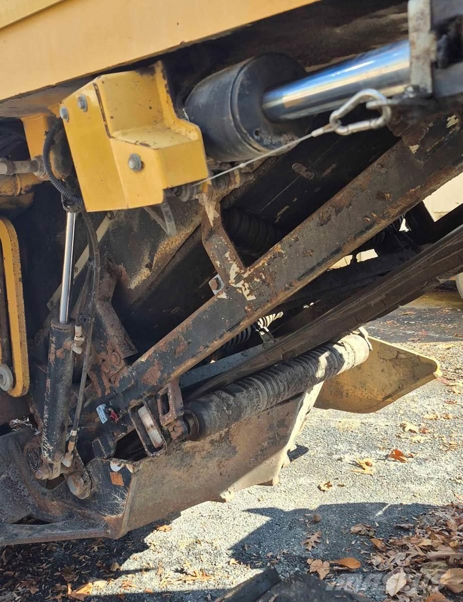 CAT PM200 Asfaltne hladne glodalice