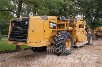 CAT RM300 Kompaktori zemlje
