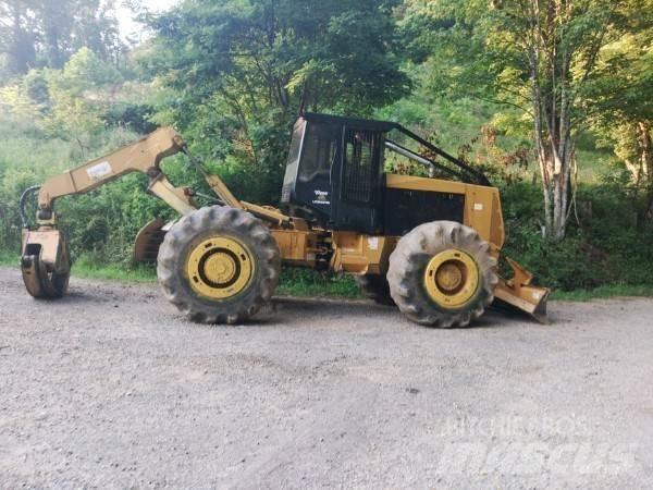  CTR 950B Skideri
