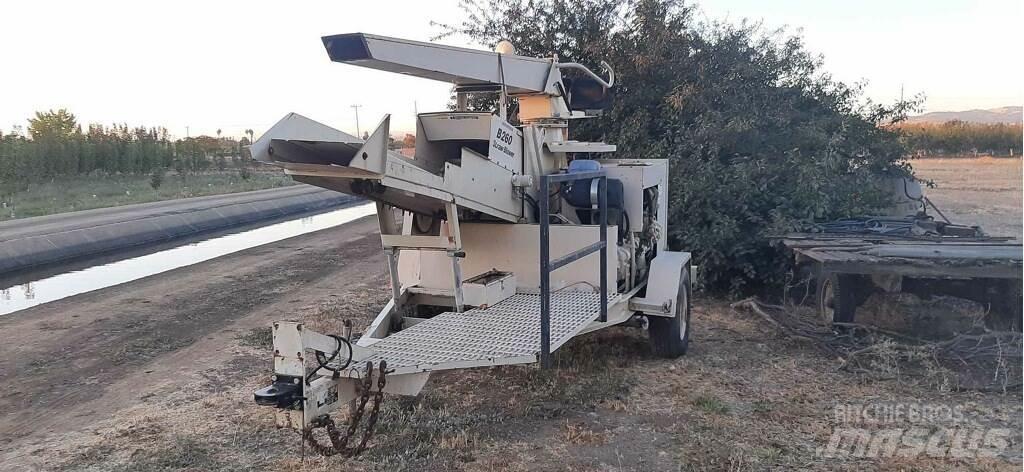 Finn B260T Prijemni silosi, puhala i dizala