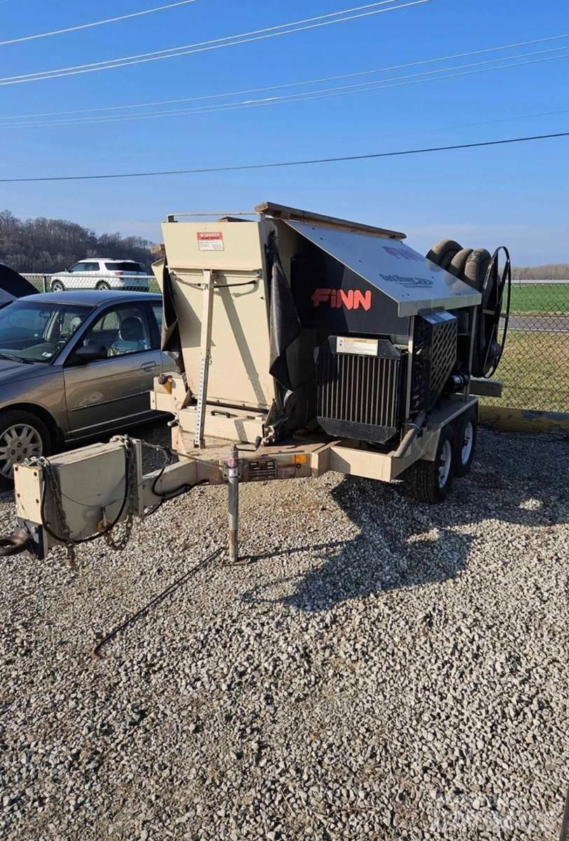 Finn BB302 Komunalna vozila