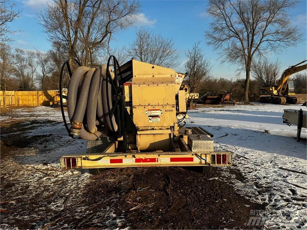 Finn BB302 Komunalna vozila