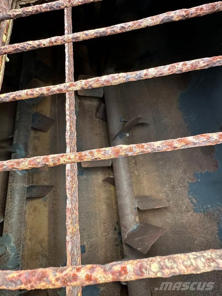 Finn T330 Prijemni silosi, puhala i dizala