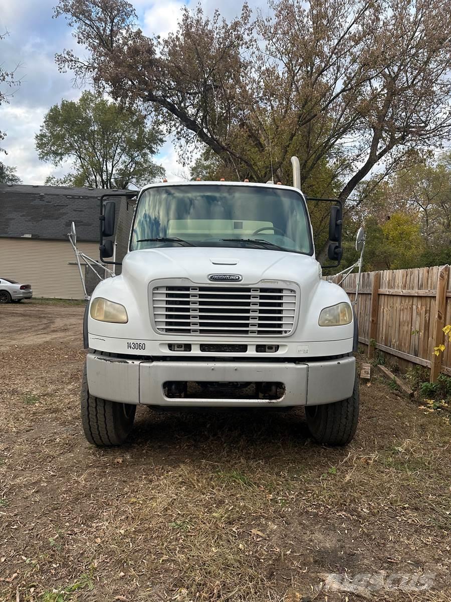 Finn T330 Prijemni silosi, puhala i dizala