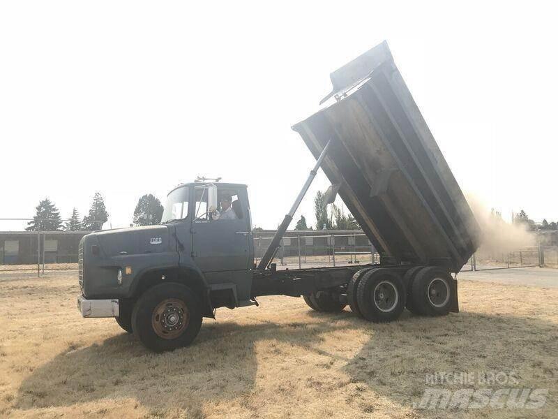 Ford 8000 Kiper kamioni