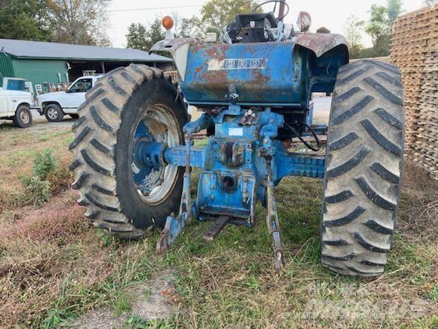Ford 8000 Traktori