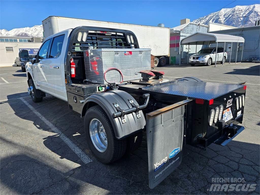Ford F-350 Kiperi
