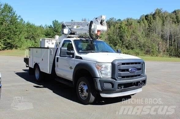 Ford F-550 Auto košare