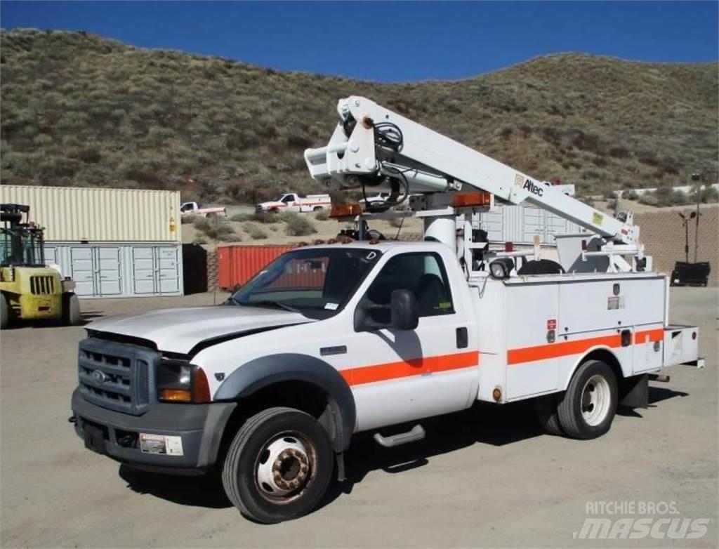 Ford F-550 Auto košare