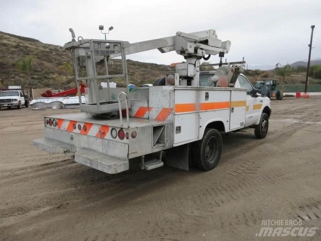 Ford F-550 Auto košare