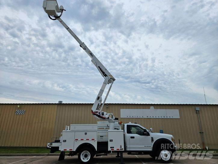 Ford F-550 Auto košare