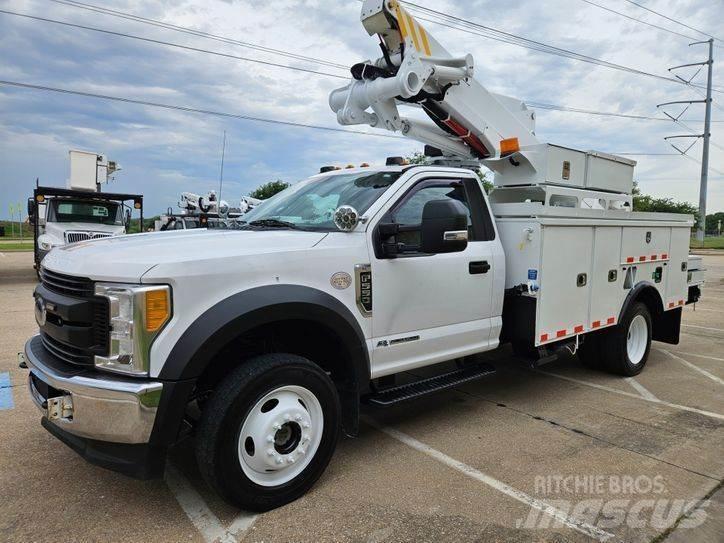 Ford F-550 Auto košare
