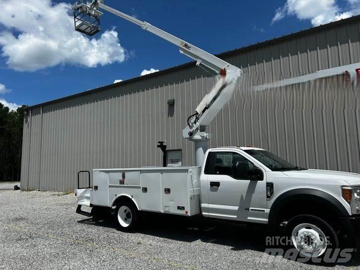 Ford F-550 Auto košare