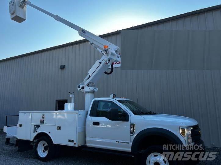 Ford F-550 Auto košare