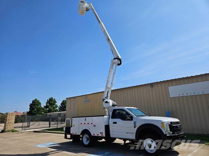 Ford F-550 Auto košare