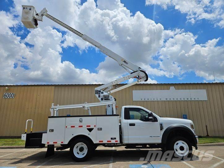 Ford F-550 Auto košare