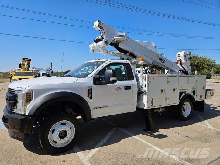 Ford F-550 Auto košare