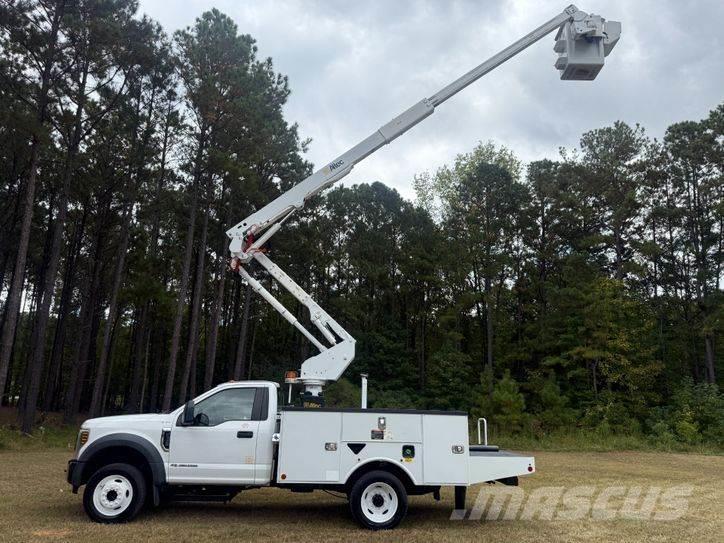 Ford F-550 Auto košare